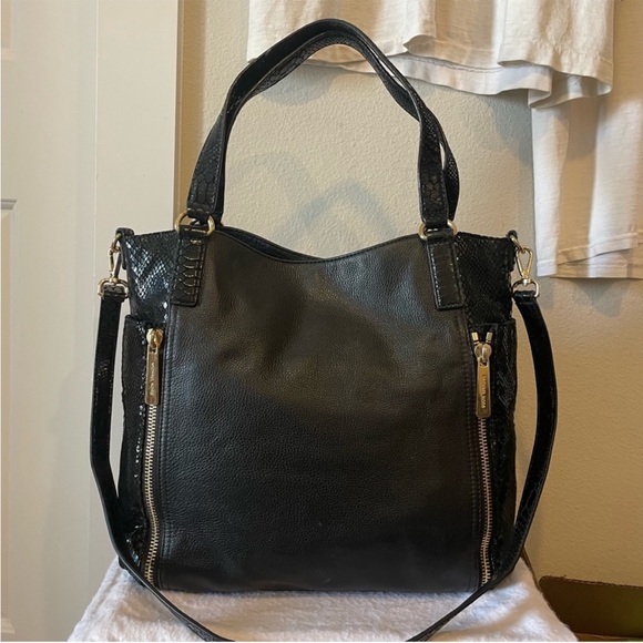 Michael Kors Handbags - MICHAEL KORS black Leather Fulton Mercer Selma Satchel Tote Bedford